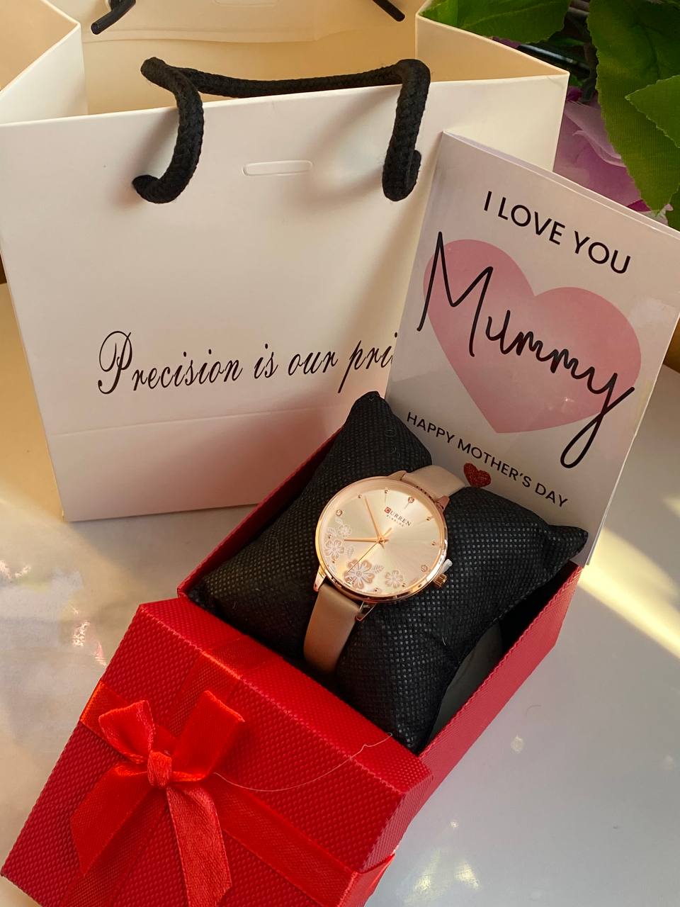 MOTHERS DAY GIFT PACKAGE (CURREN EDITION) WATCH,BOX,CARD,BAG STAINLESS STEEL WATER RESISTANT BATTERY POWERED