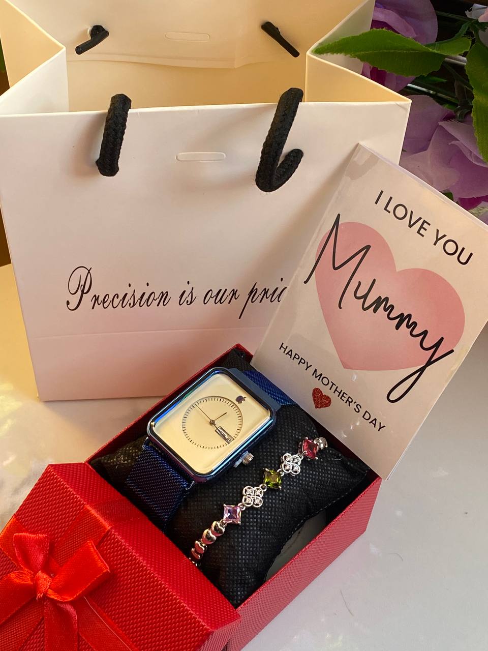 MOTHERS DAY GIFT PACKAGE (APPLE WATCH X BRACELET EDITION ) WATCH,BOX,CARD,BAG,BRACELET STAINLESS STEEL WATER RESISTANT BATTERY POWERED DAY AND DATE DISPLAY MAGNETIC MESH STRAP