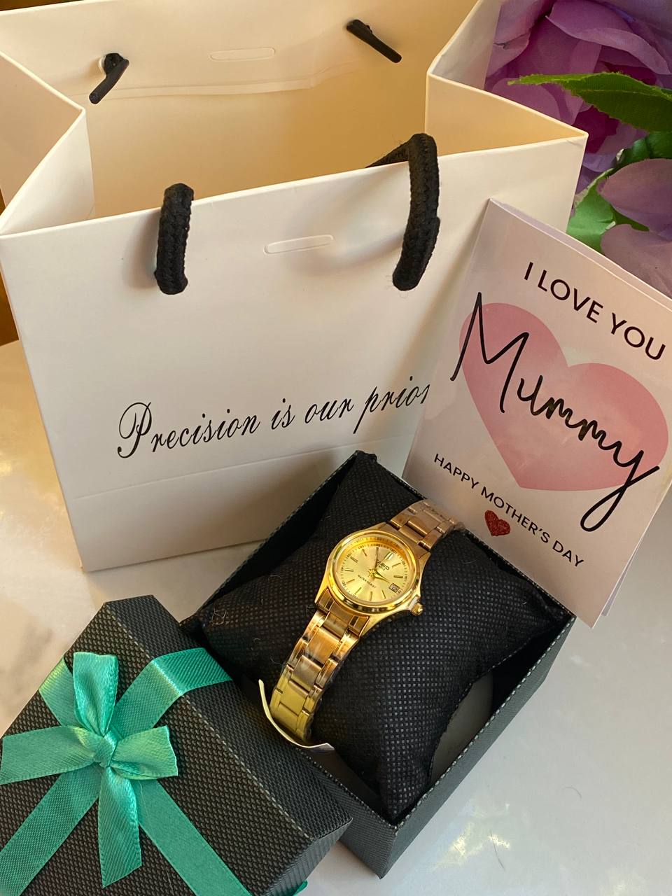 MOTHERS DAY GIFT PACKAGE (CASIO METALLIC/LEATHER EDITION) WATCH,BOX,CARD,BAG WATER RESISTANT BATTERY POWERED DATE DISPLAY