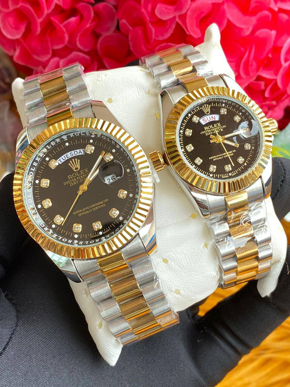ROLEX COUPLE WATCHES SINGLE WATCH DAY AND DATE DISPLAY WATER RESISTANT BATTERY POWERED ROLEX BRANDED BOX