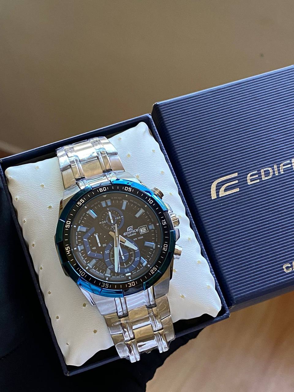 CASIO EDIFICE DAY AND DATE DISPLAY FULL CHRONOGRAPH NON FADE STOPWATCH WATERPROOF COMES CASIO EDIFICE BRANDED BOX AND MANUAL ENQUIRIES