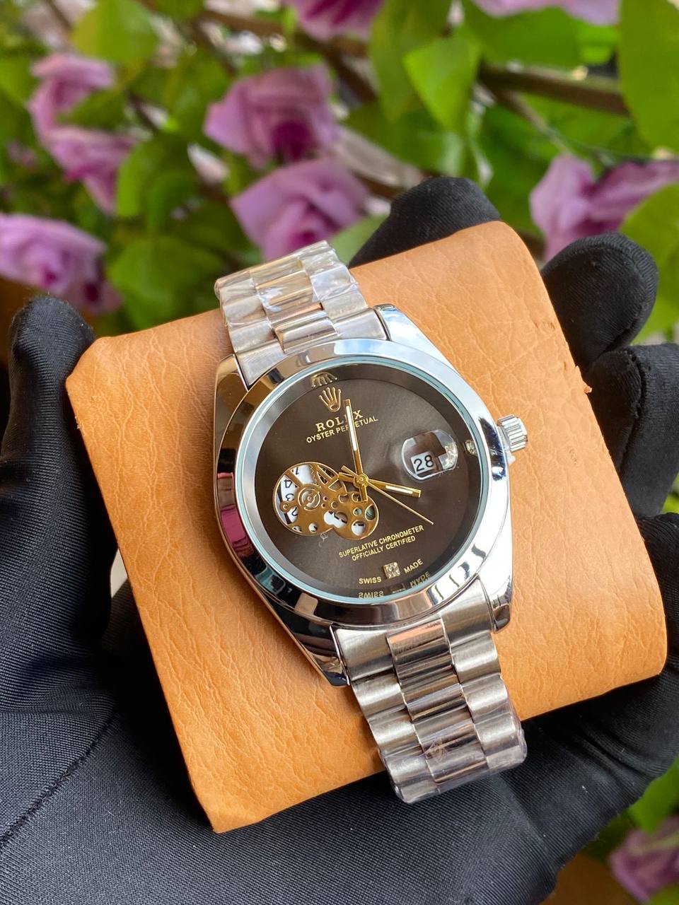 GENTS ROLEX DATE DISPLAY WATER RESISTANT BATTERY POWERED ROLEX BRANDED BOX AND ENQUIRIES