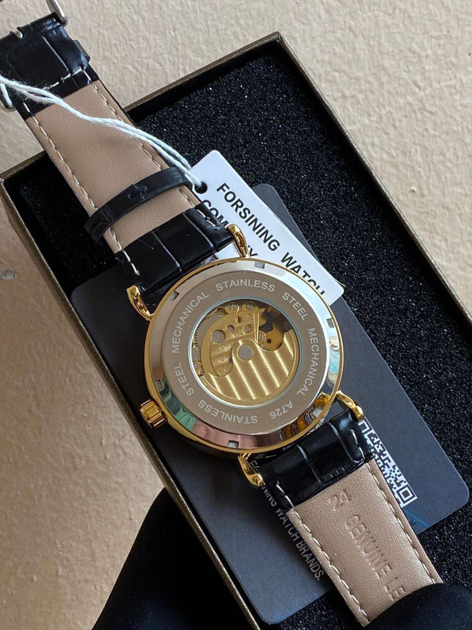 FORSINING AUTOMATIC GENTS WATCH AUTOMATIC MOVEMENT WATER RESISTANT COMES A BRANDED GIFT BOX