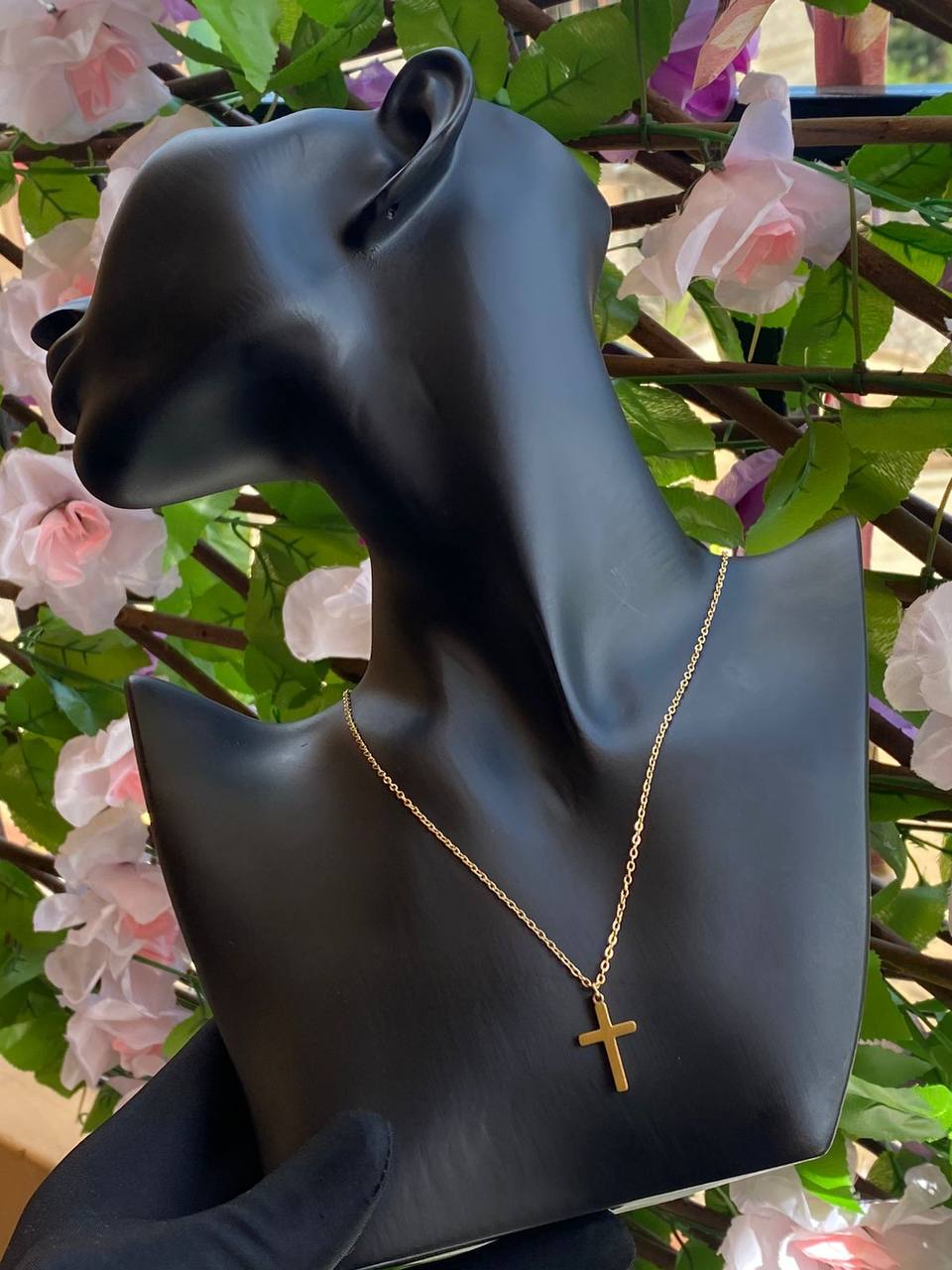 HYPOALLERGENIC NECKLACES NON FADE STAINLESS STEEL HYPOALLERGENIC NECKLACE GIFT BOX &80 ENQUIRIES