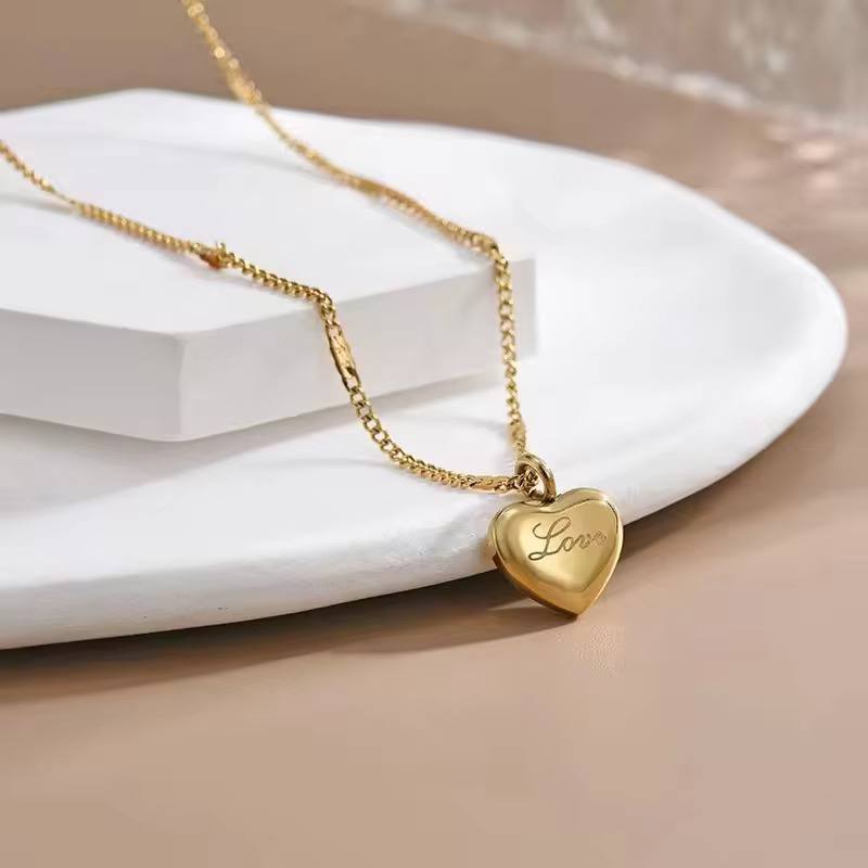 HYPOALLERGENIC NECKLACES NON FADE STAINLESS STEEL HYPOALLERGENIC NECKLACE GIFT BOX &80 ENQUIRIES
