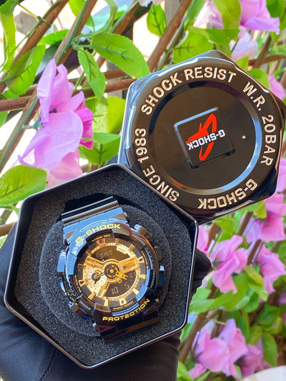 G SHOCK CASIO X G SHOCK TIN WATERPROOF SHOCK RESIST FUNCTIONAL CHRONOGRAPHS RUBBER STARP LIGHT BUTTON BATTERY POWERED