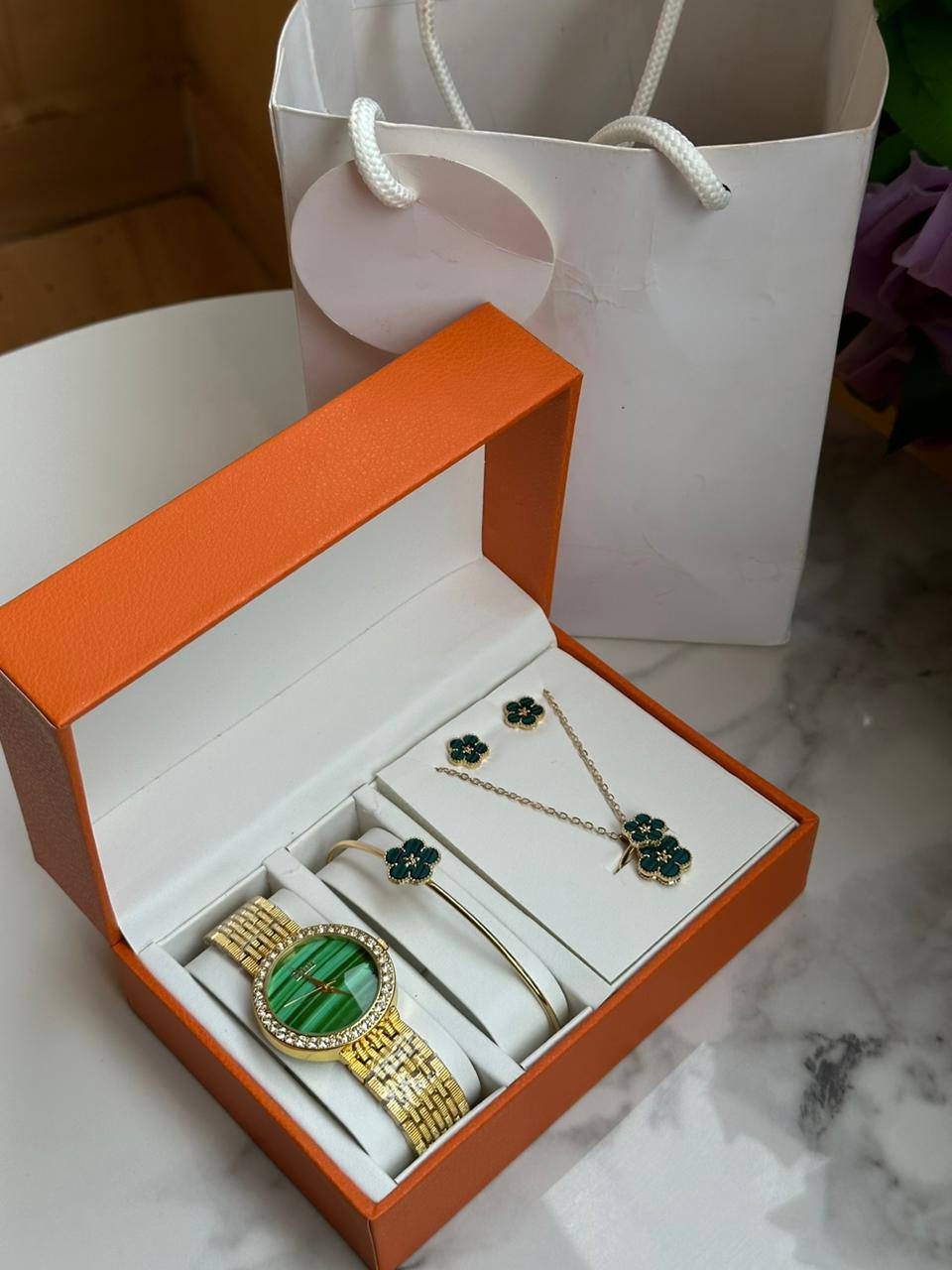 5 1 GIFT SETS WATCH NECKLACE EARRINGS BRACELET RING GIFT BAG