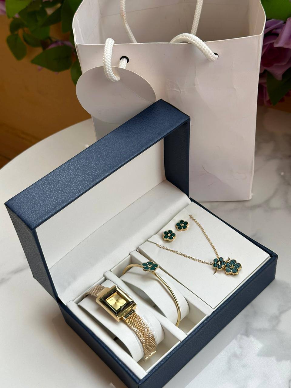 5 1 GIFT SETS WATCH NECKLACE EARRINGS BRACELET RING GIFT BAG