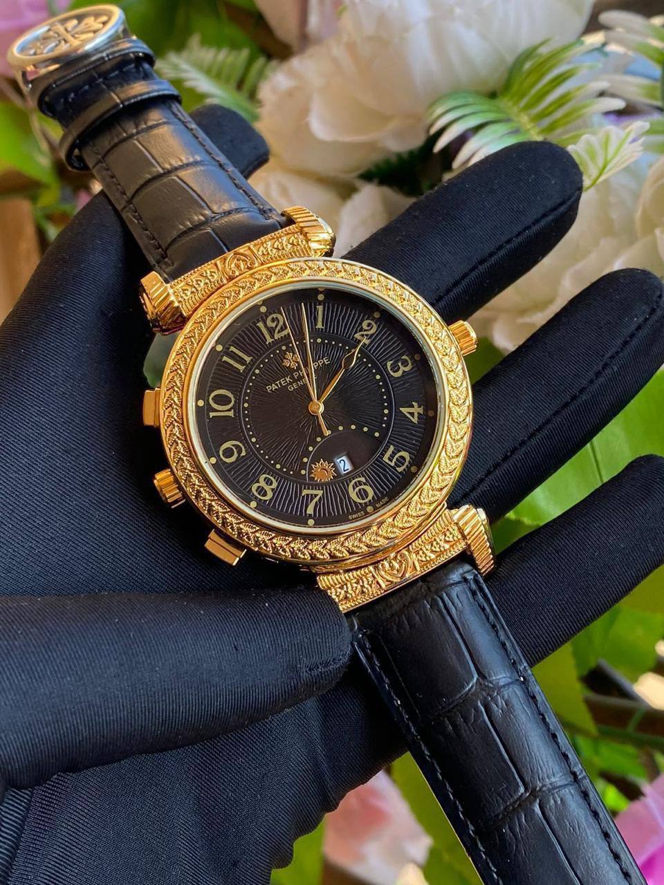 DOUBLE SIDED PATEK PHILLIPE GENTS WATCH DATE DISPLAY POLISHED LEATHER STRAP CHRONOGRAPH WATER RESISTANT BATTERY POWERED ENQUIRIES AND