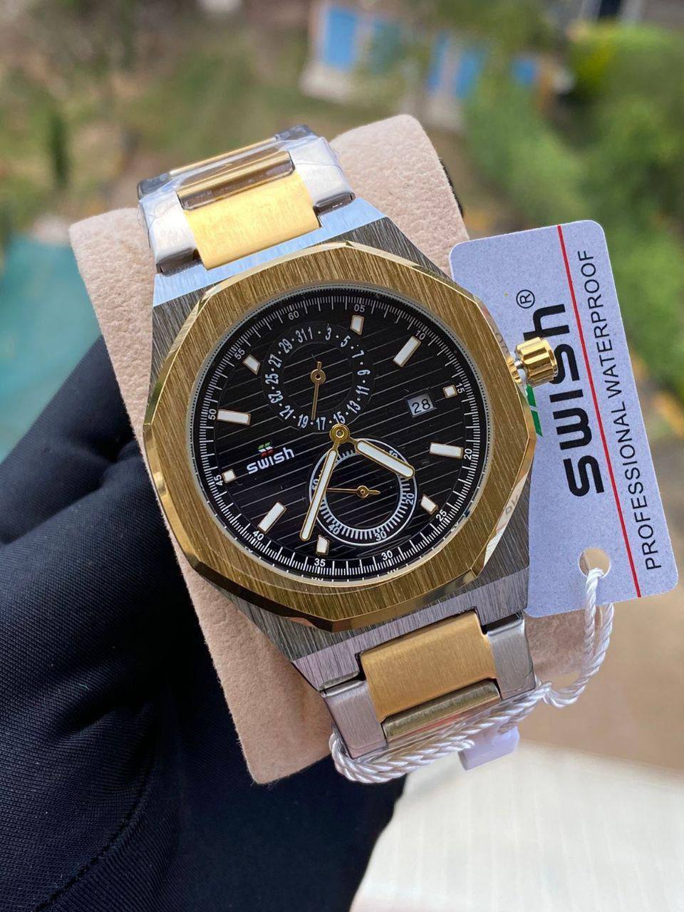 SWISH CHRONOGRAPH GENTS WATCH CHRONOGRAPH DATE DISPLAY BATTERY POWERED STAINLESS STEEL WATER RESISTANT TWO-TONE BLACKGOLD -BLACKGOLD-BLUE