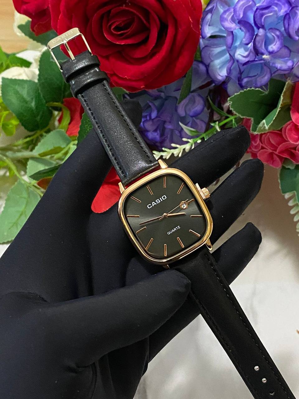 CASIO SQUARE LEATHER UNISEX DATE DISPLAY WATER RESISTANT BATTERY POWERED CASIO BRANDED BOX