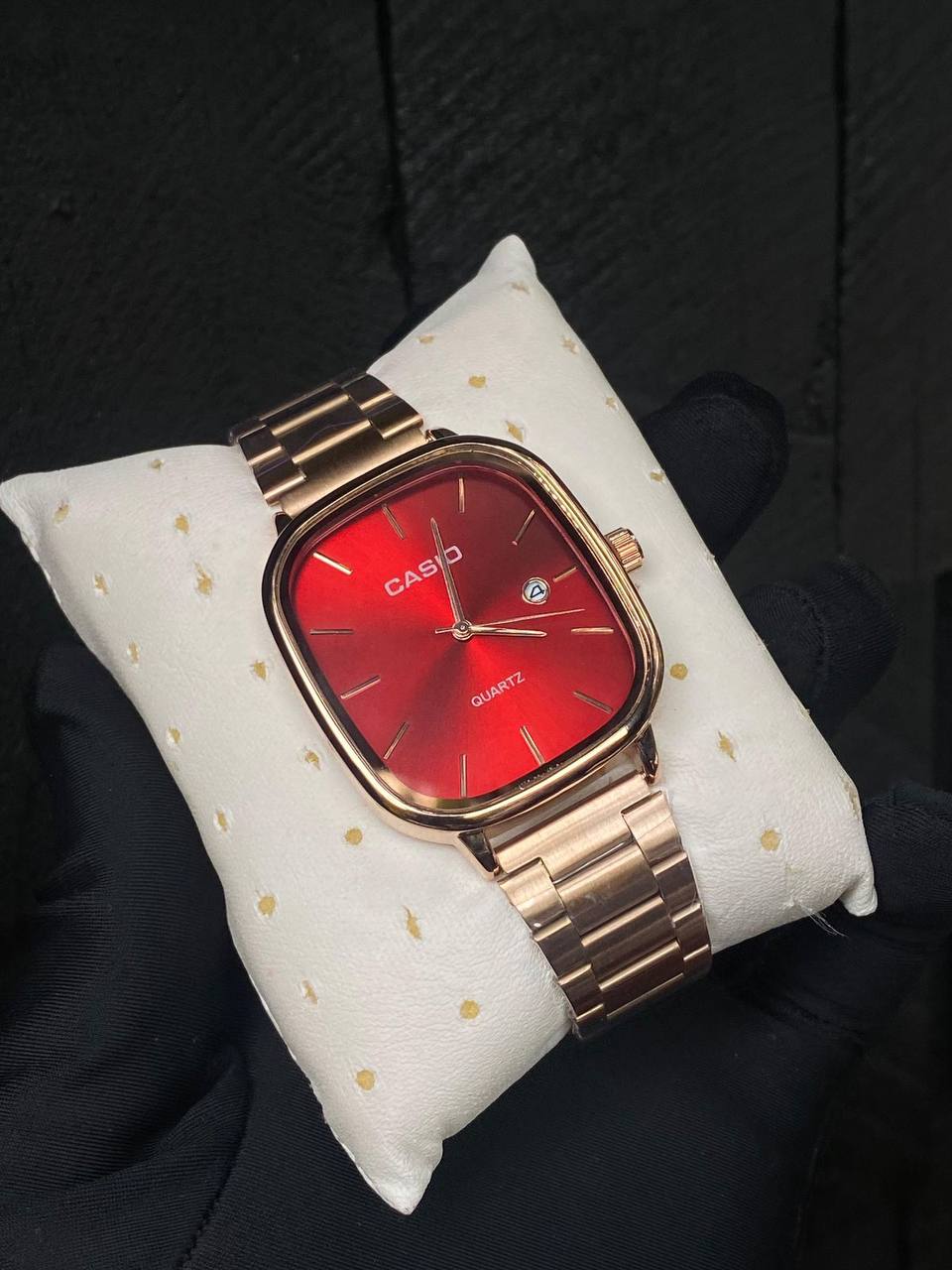 CASIO SQUARE UNISEX DATE DISPLAY WATER RESISTANT BATTERY POWERED CASIO BRANDED BOX